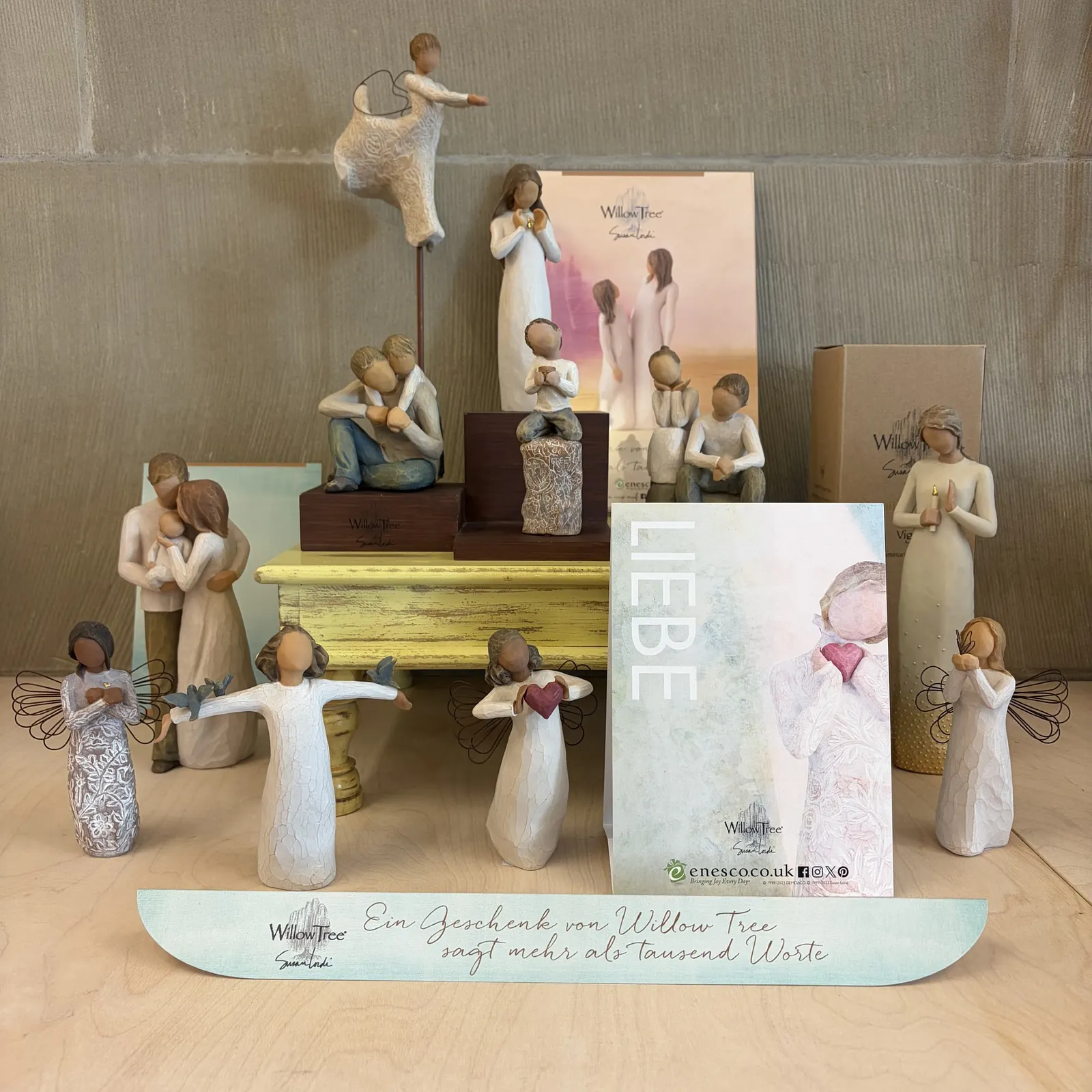 Buchhandlung Weyermann & QueerBooks